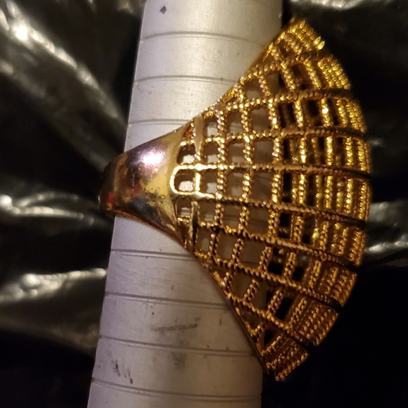 Large Estate Gold Plated Fashion Dome Open Basket Weave Ring - Size 8 New READ⬇️ - Picture 6 of 9